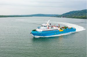 crew-boat